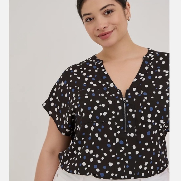 torrid Tops - Torrid Black Blue Polka Dot Georgette Blouse Zip Front Dolman Sleeve 2X Plus